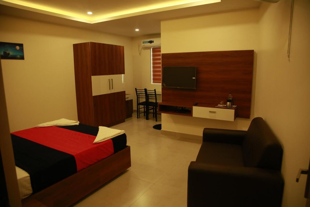 Dreams Residency Manjeri Dış mekan fotoğraf